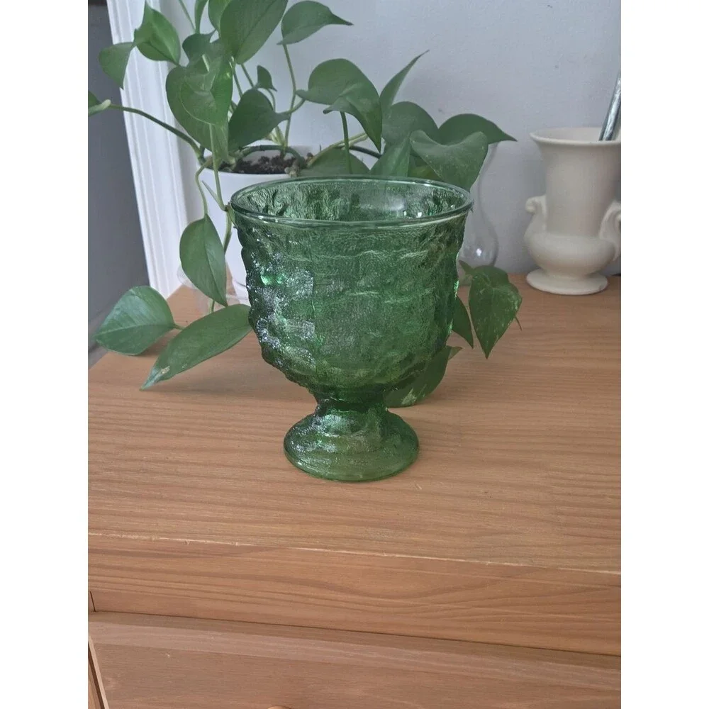 Unbranded beautiful vintage